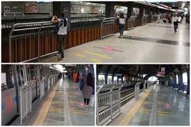 Metro Corridor Barrier